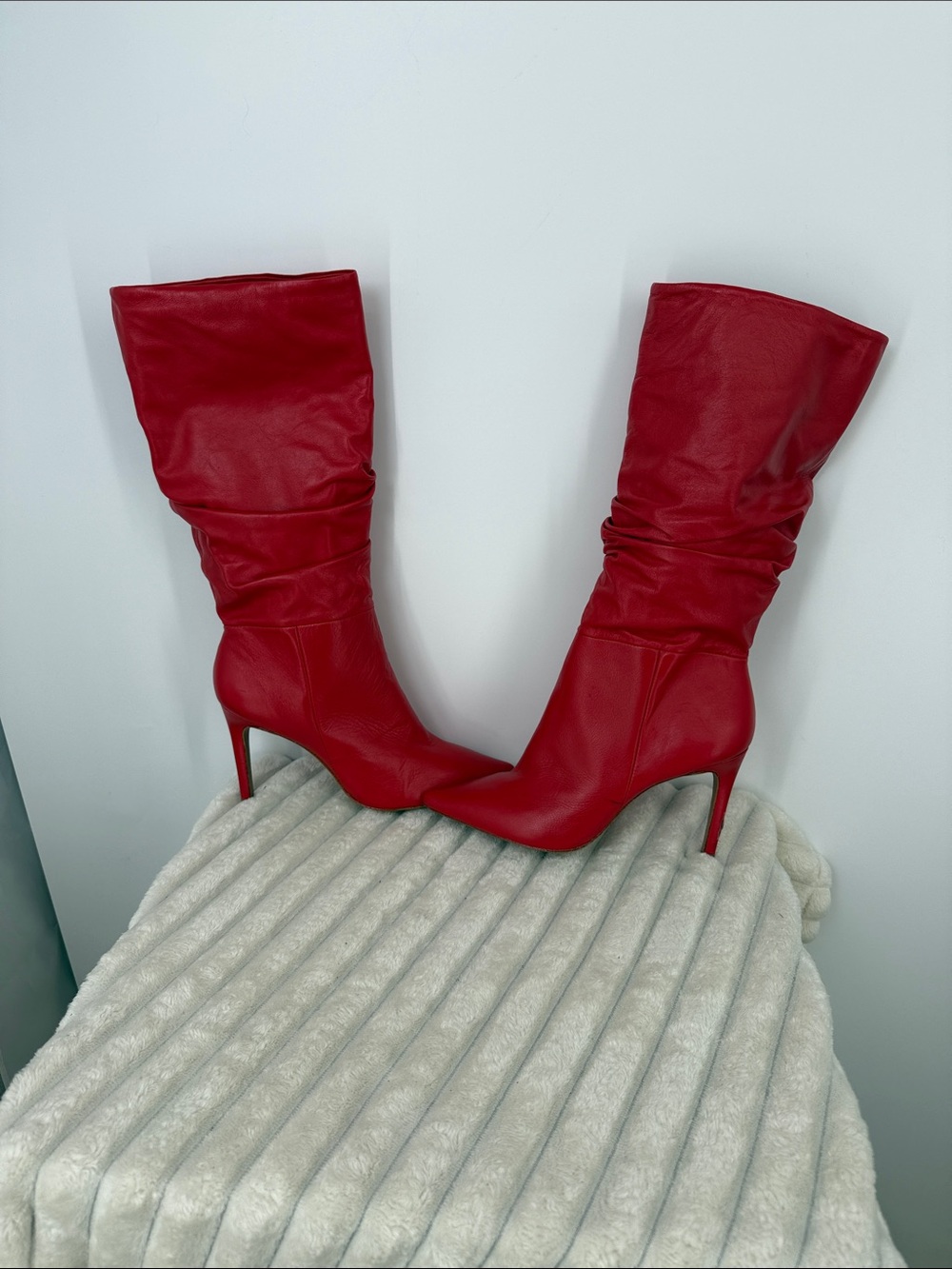 BCBG Toni Red Slouch Leather Knee-High Stiletto Boots size 8.5